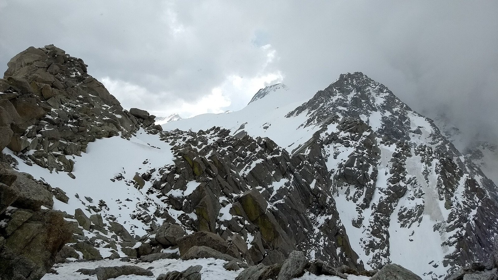 Mun Peak Expedition